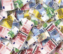 Pour 2026, la Cour préconise d’encadrer l’évolution des transferts financiers de l’État via une norme différenciée par strate et par niveau de richesse