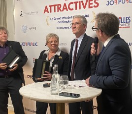 Catherine Lhéritier et Cyrille Bonvillain à la remise du Grand Prix de l'Attractivité de l'emploi public 