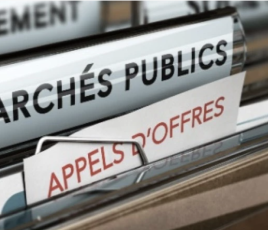 À l’approche du scrutin de mars 2026, les communes – premiers investisseurs publics du pays – ont freiné leurs engagements