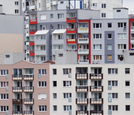 C’est depuis Marseille, symbole des fractures urbaines mais aussi des capacités de transformation, que le gouvernement a choisi d’annoncer une nouvelle étape majeure de sa politique du logement.