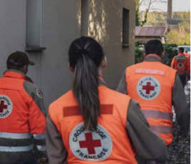 Son nouveau guide conçu à destination des équipes municipales, La Croix Rouge propose des solutions concrètes, activables immédiatement, pour accompagner les territoires dans leurs réponses aux crises