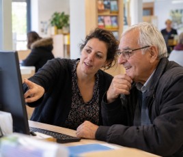 Malgré la progression des démarches en ligne, les Français continuent de rechercher un accompagnement humain. En 2024, les espaces France services ont accueilli 9 millions d’usagers