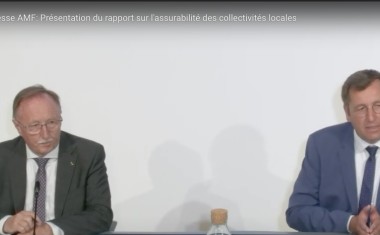 De gauche à droite : Jean-Yves Dagès, ancien président de Groupama et Alain Chrétien, vice-président de l’AMF lors de la conférence de presse