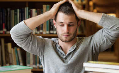 Près d’un étudiant sur deux (44,8 %) renonce à demander une aide… par honte