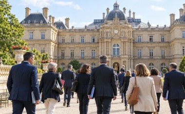 Composé à plus de 95 % de maires et de délégués municipaux, le collège électoral sénatorial a envoyé un nouveau message politique depuis les territoires