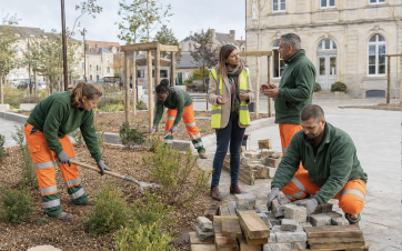 Les conditions d’exécution des marchés publics doivent intégrer des considérations environnementales et au moins un critère d’attribution doit prendre en compte les caractéristiques environnementales de l’offre