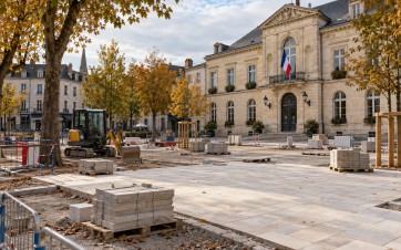 Aménagements urbains, écoles, transports : France urbaine demande de revoir les ponctions prévues dans le PLF 2027 pour préserver les investissements au service des habitants.