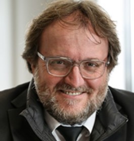 "Malgré la fatigue, les tensions, l’agressivité parfois, je continue à croire que cette fonction a du sens"