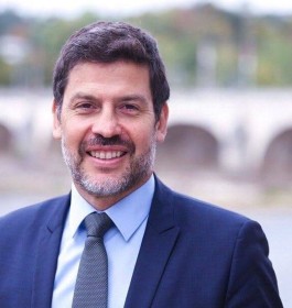 " Tours a un art de vivre, une histoire, un patrimoine remarquable ".