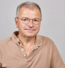 Depuis une dizaine d’années, les caisses de retraite travaillent avec les collectivités locales, les CCAS, les départements et de nombreux partenaires pour développer des actions de prévention destinées aux seniors