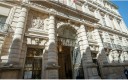 L’épargne brute des collectivités, qui constitue la principale source de financement des investissements, a, elle aussi, baissé de 8,9 %