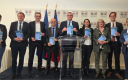 Les députés ont adopté, mercredi 13 mai, la proposition de loi « pour une montagne vivante et souveraine », portée par Jean-Pierre Vigier, président de l’Association nationale des élus de la montagne (ANEM), avec le soutien de 122 parlementaires issus de différents groupes politiques. 
